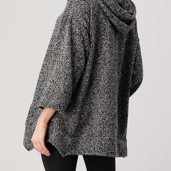 Sweater - Picture 3 of 3